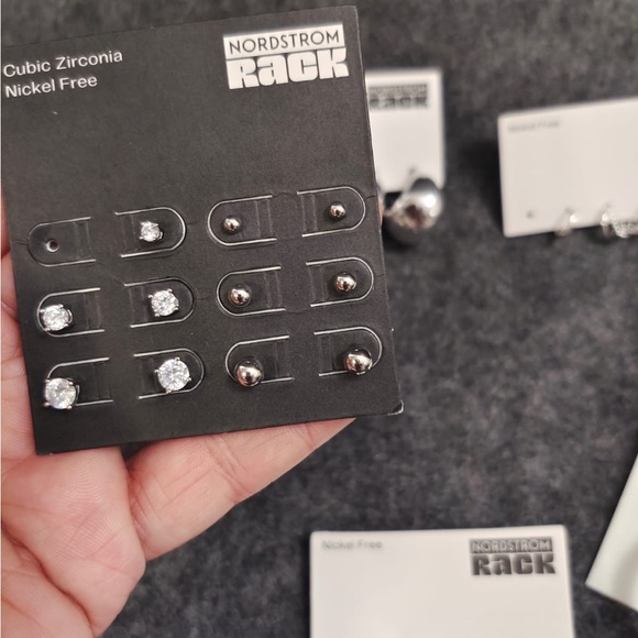 New Nordstrom Jewelery Bundle earrings - Picture 4 of 7